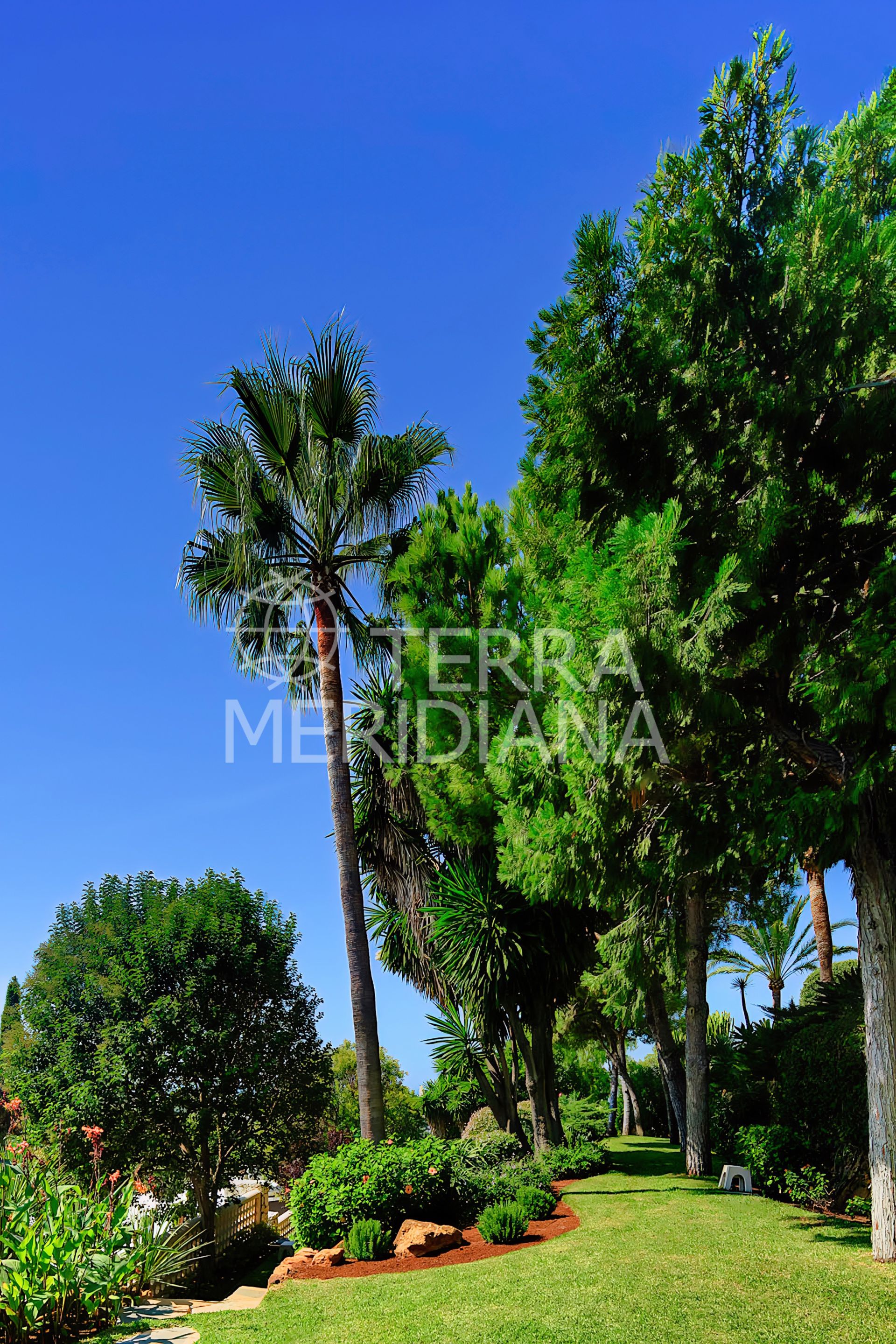 Villa in Rio Real Golf, Marbella