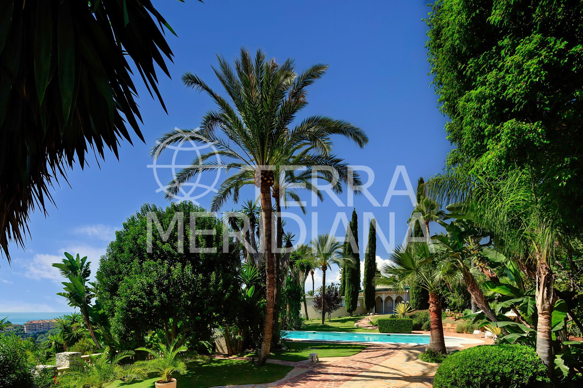 Villa in Rio Real Golf, Marbella