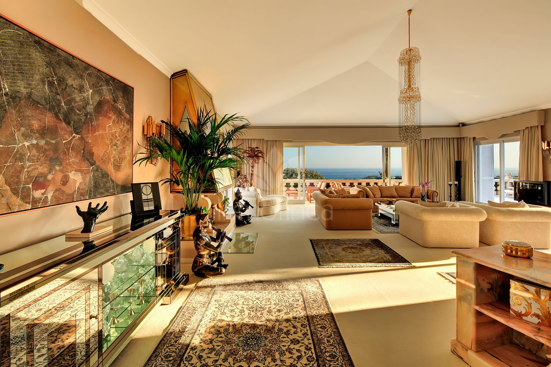 Villa en Rio Real Golf, Marbella