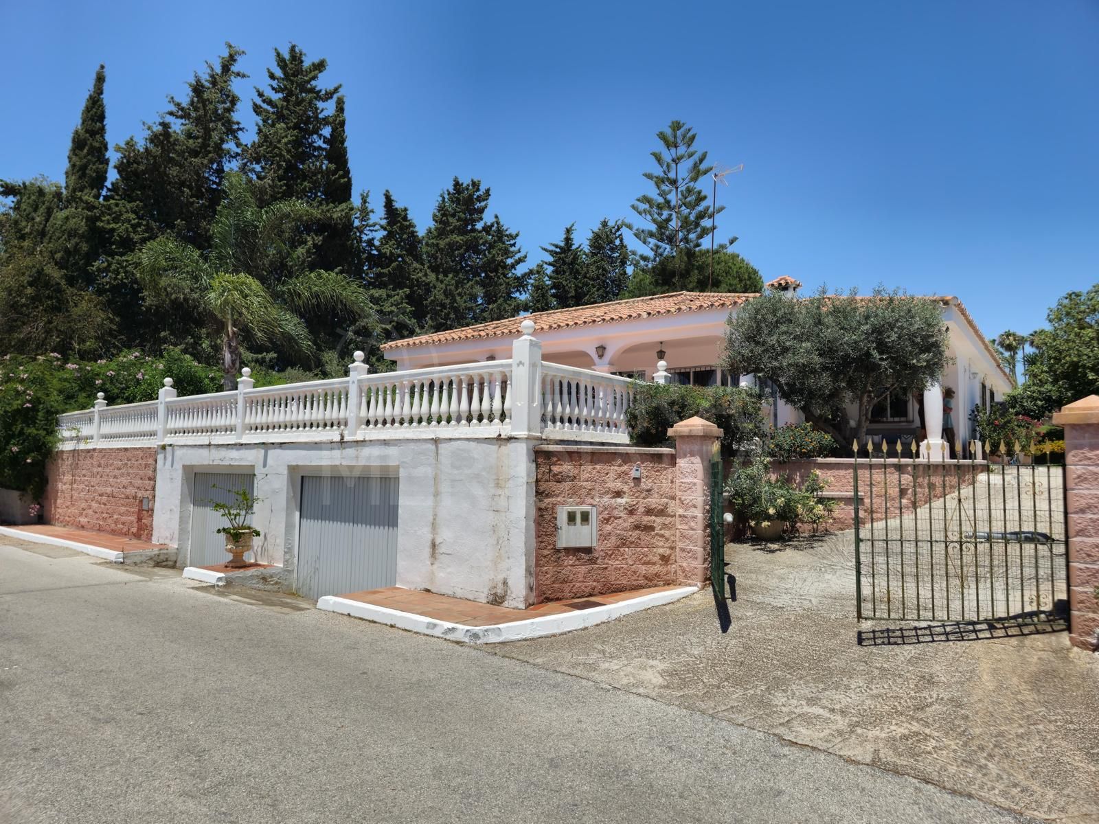 Villa in Paraiso Barronal, Estepona