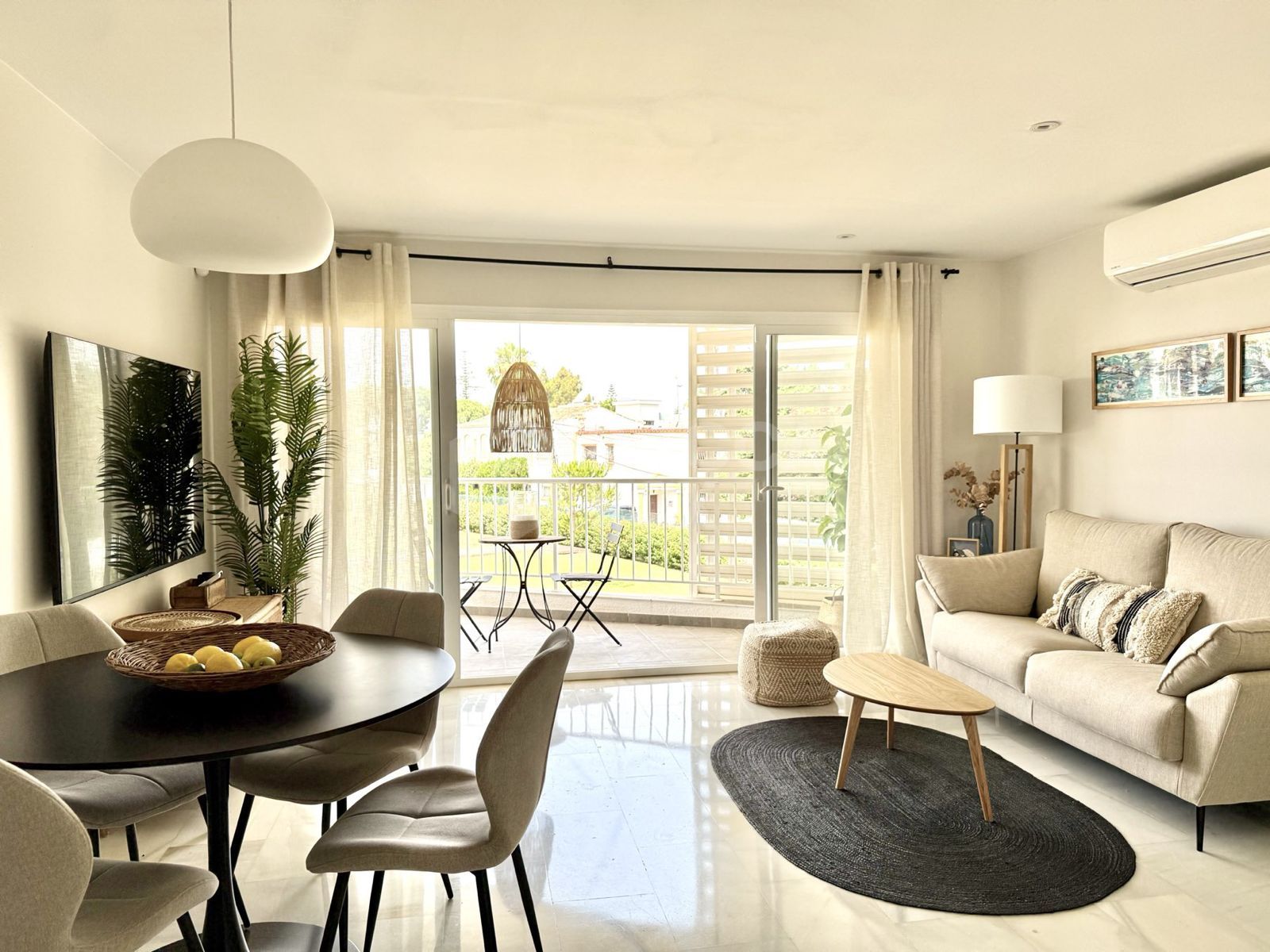 Apartment for sale in San Pedro Playa, San Pedro de Alcantara