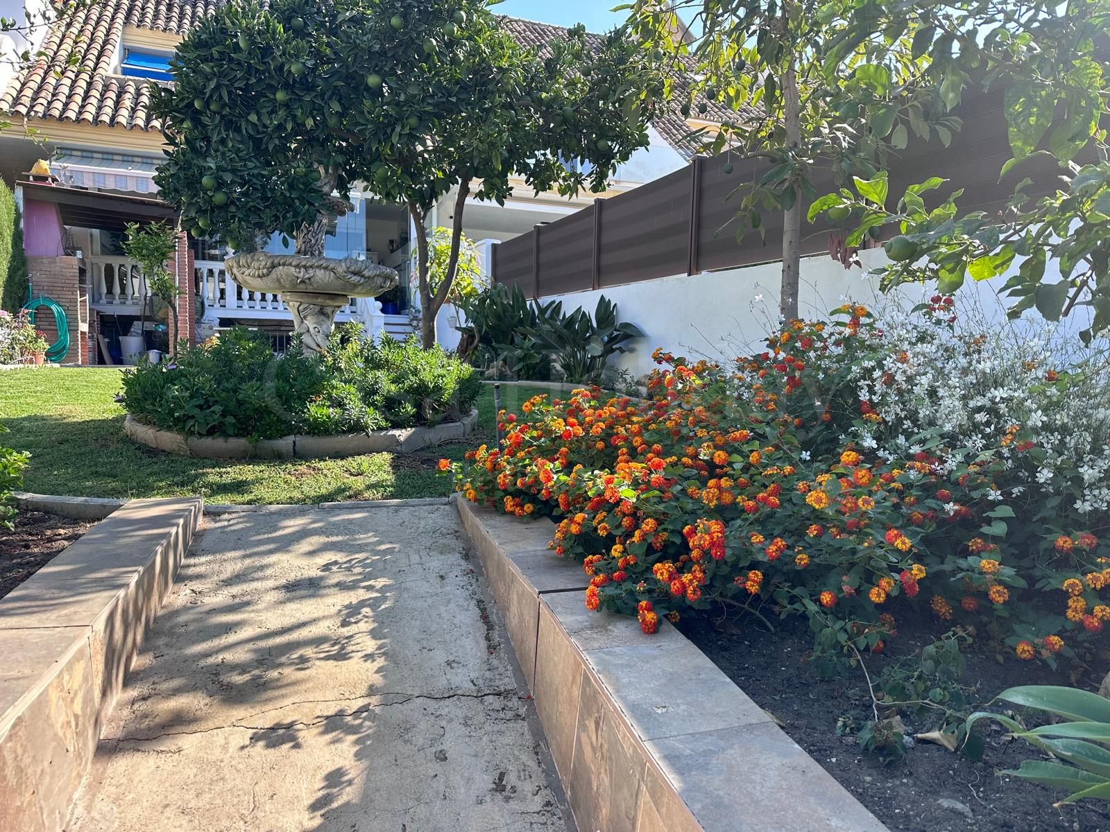 Adosado en Monte Biarritz, Estepona