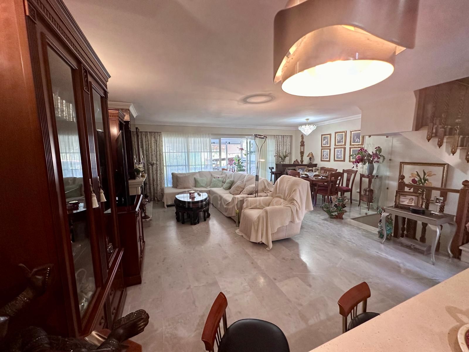 Adosado en Monte Biarritz, Estepona