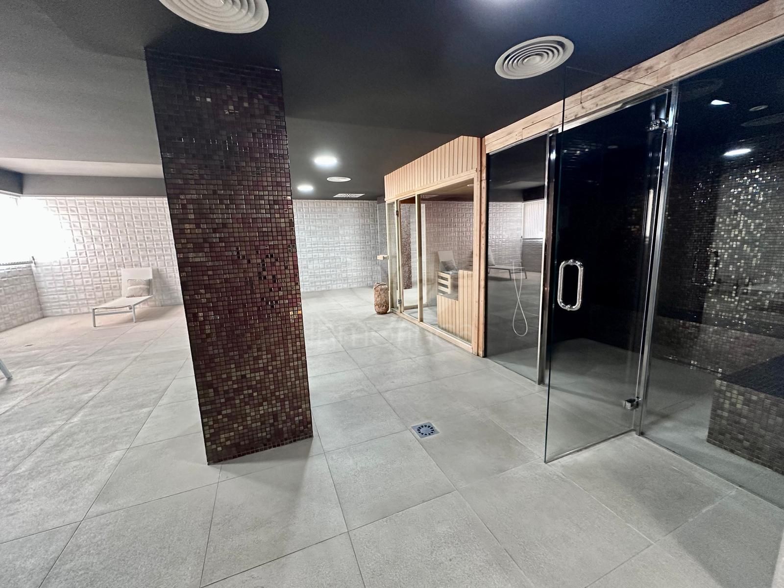 Apartment in El Higueron, Fuengirola