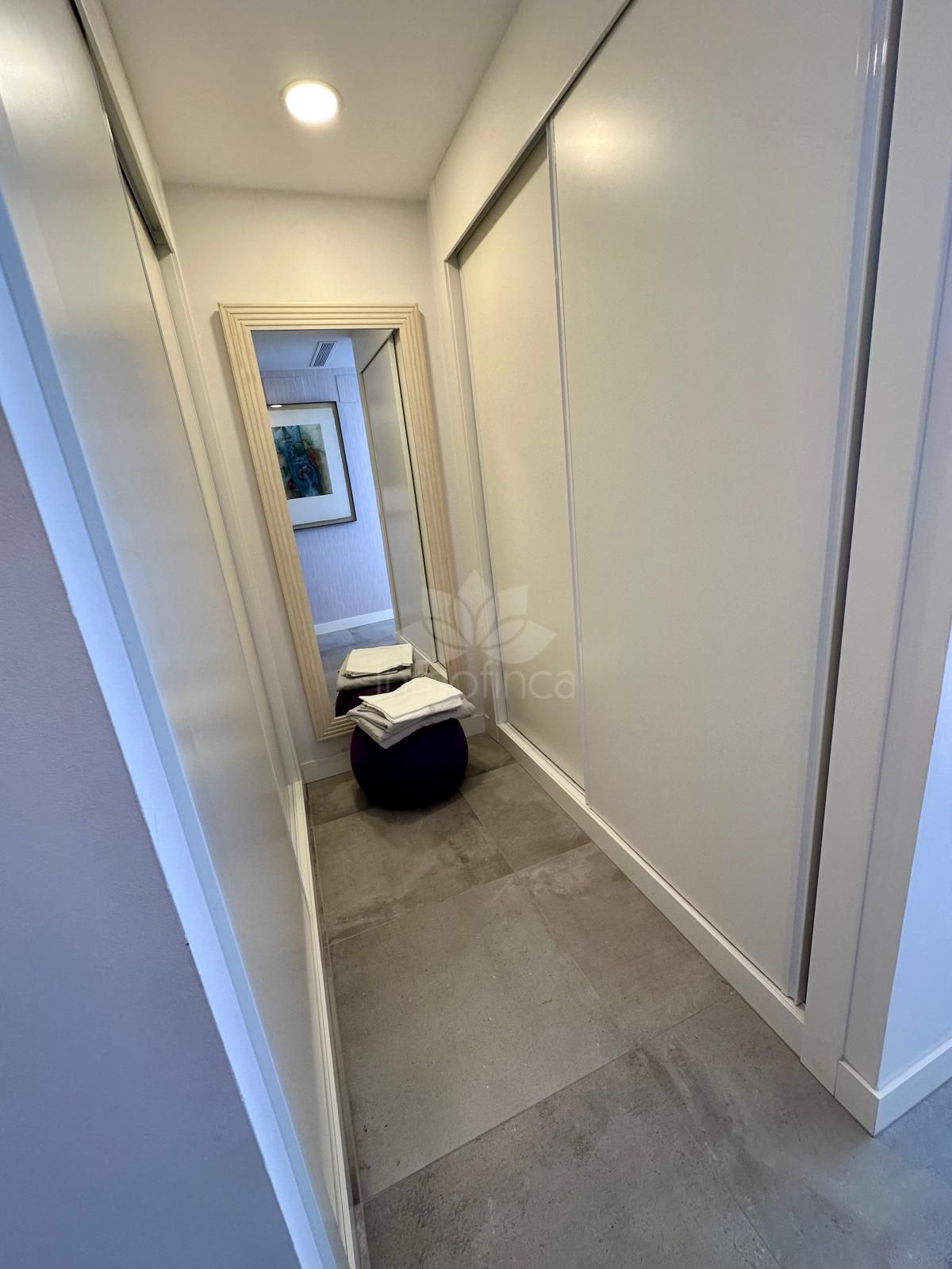 Apartment in El Higueron, Fuengirola