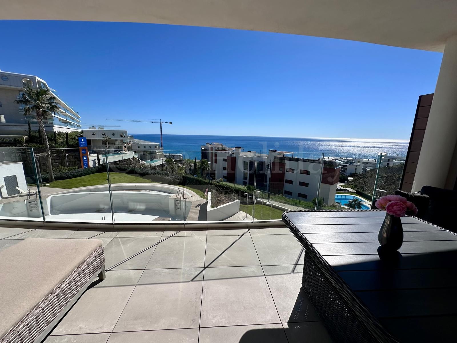 Apartment in El Higueron, Fuengirola