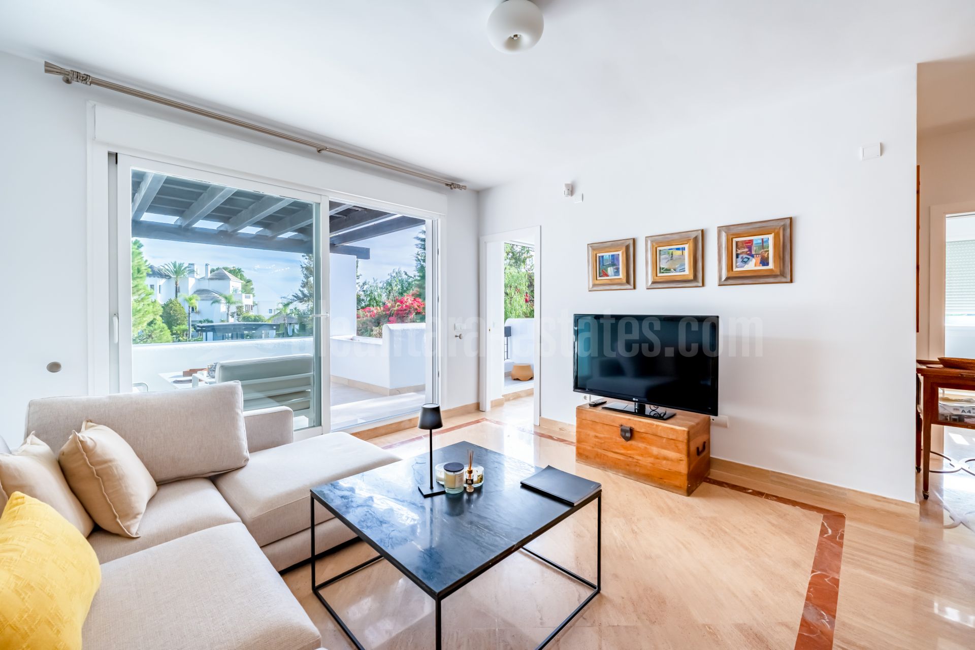 Apartamento en Rio Real, Marbella