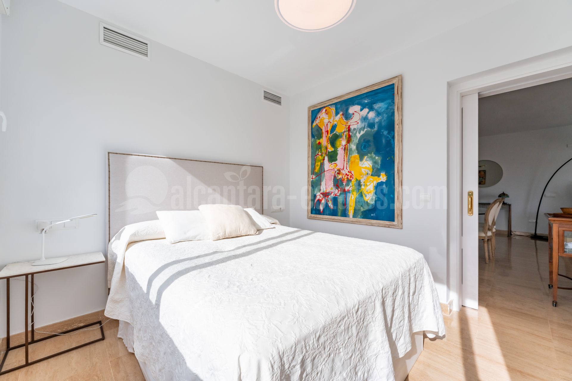 Apartamento en Rio Real, Marbella