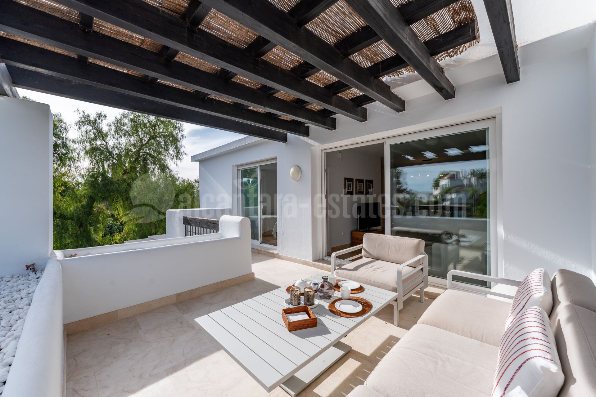 Apartamento en Rio Real, Marbella