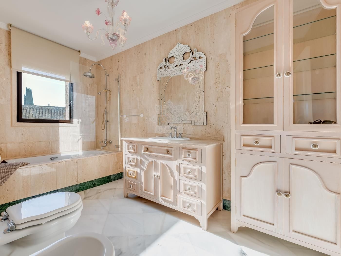 Villa en Rio Real, Marbella