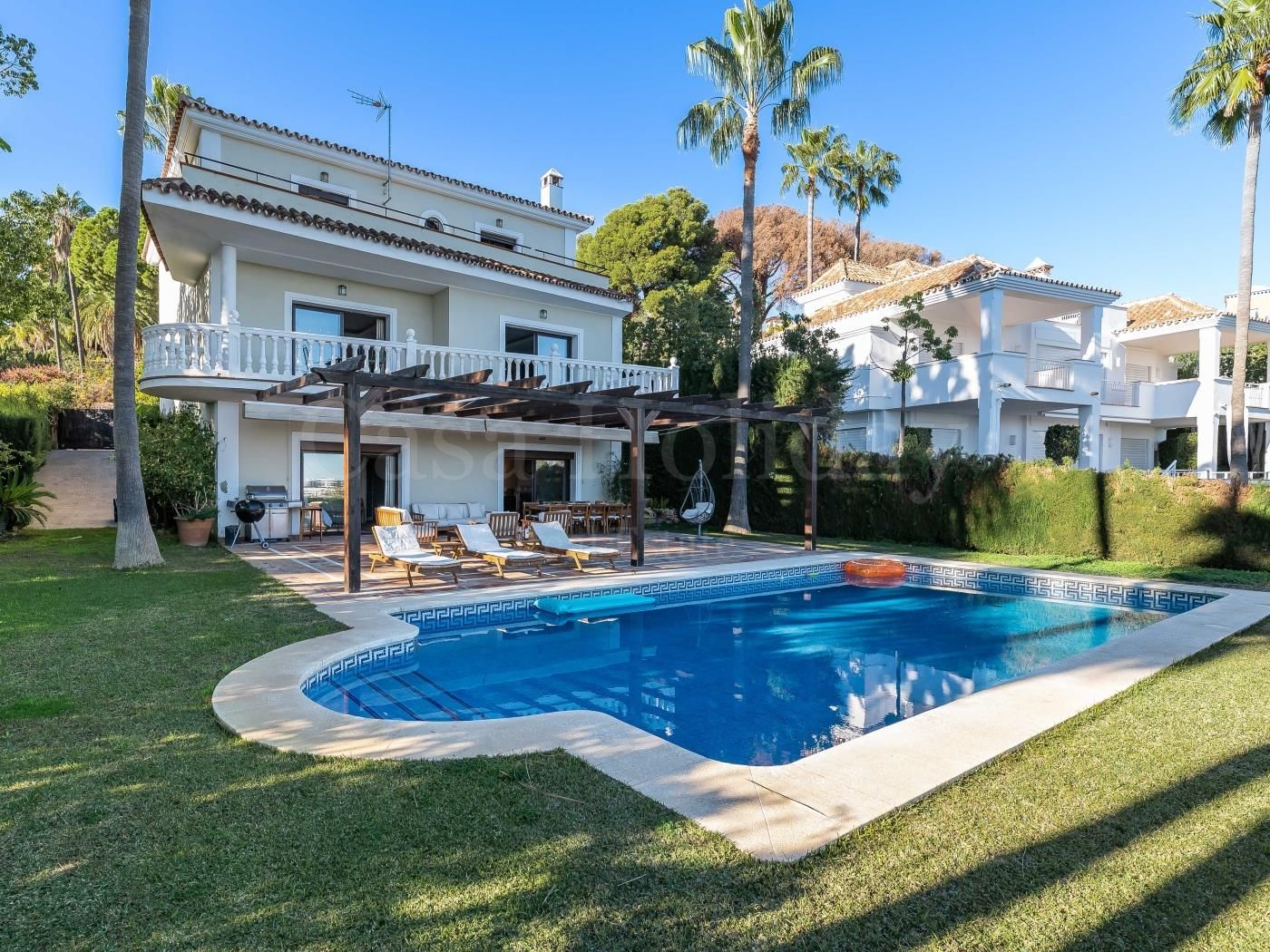 Villa en Rio Real, Marbella