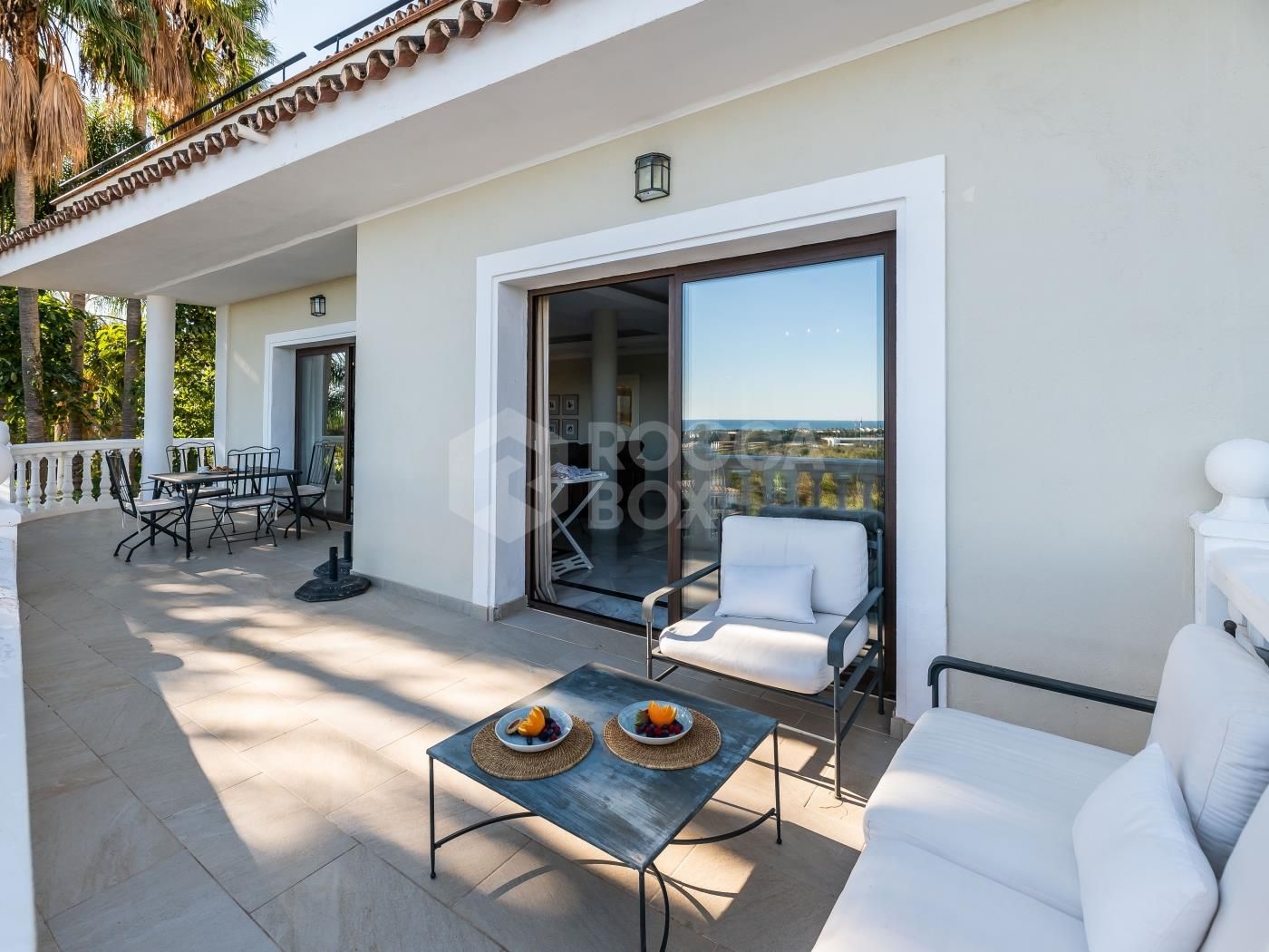 Exclusive villa for rent in Río Real, Marbella, with panoramic sea and valley views