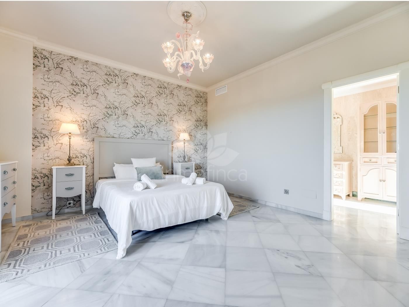 Villa in Rio Real, Marbella