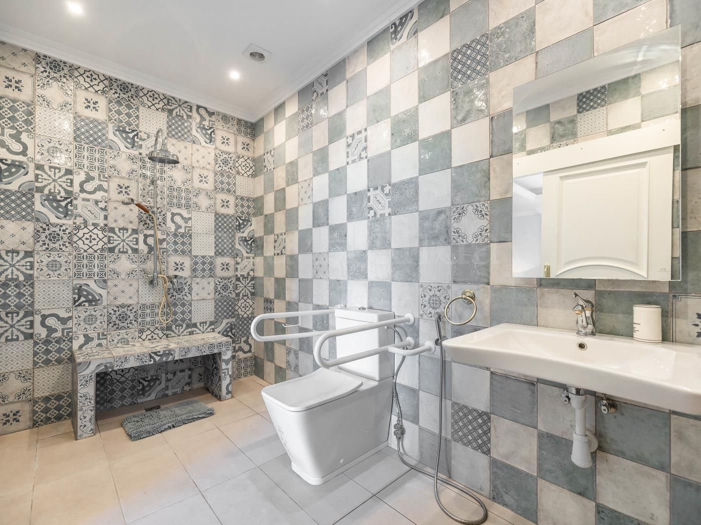 Villa en Rio Real, Marbella