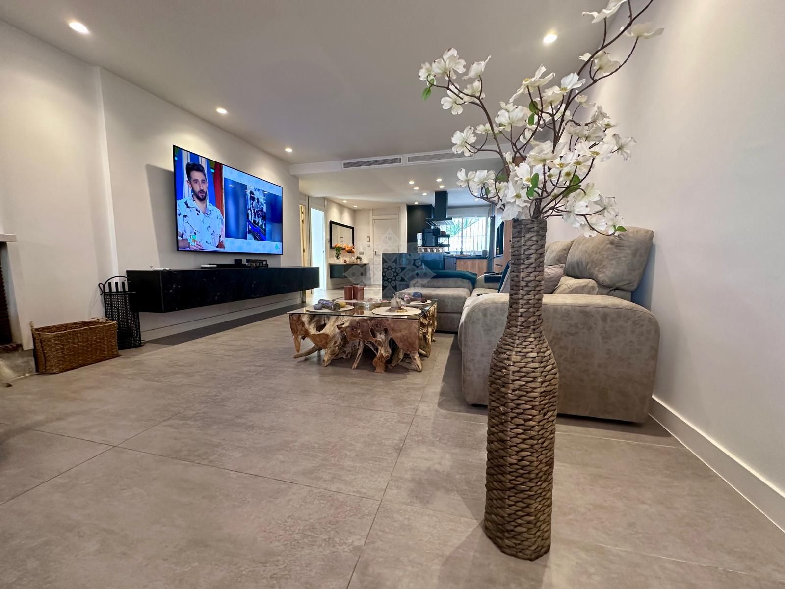 Apartament na parterze w Paraiso Barronal, Estepona