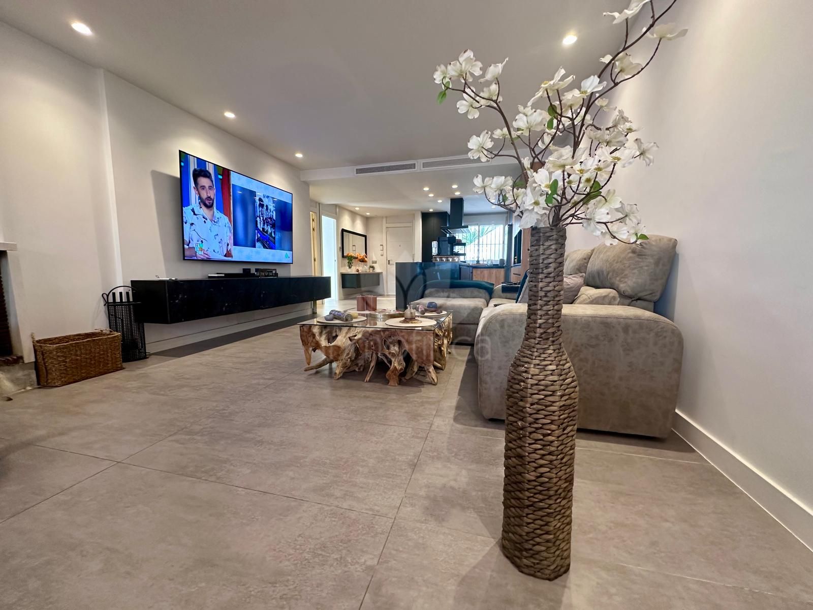 Apartamento Planta Baja en Paraiso Barronal, Estepona