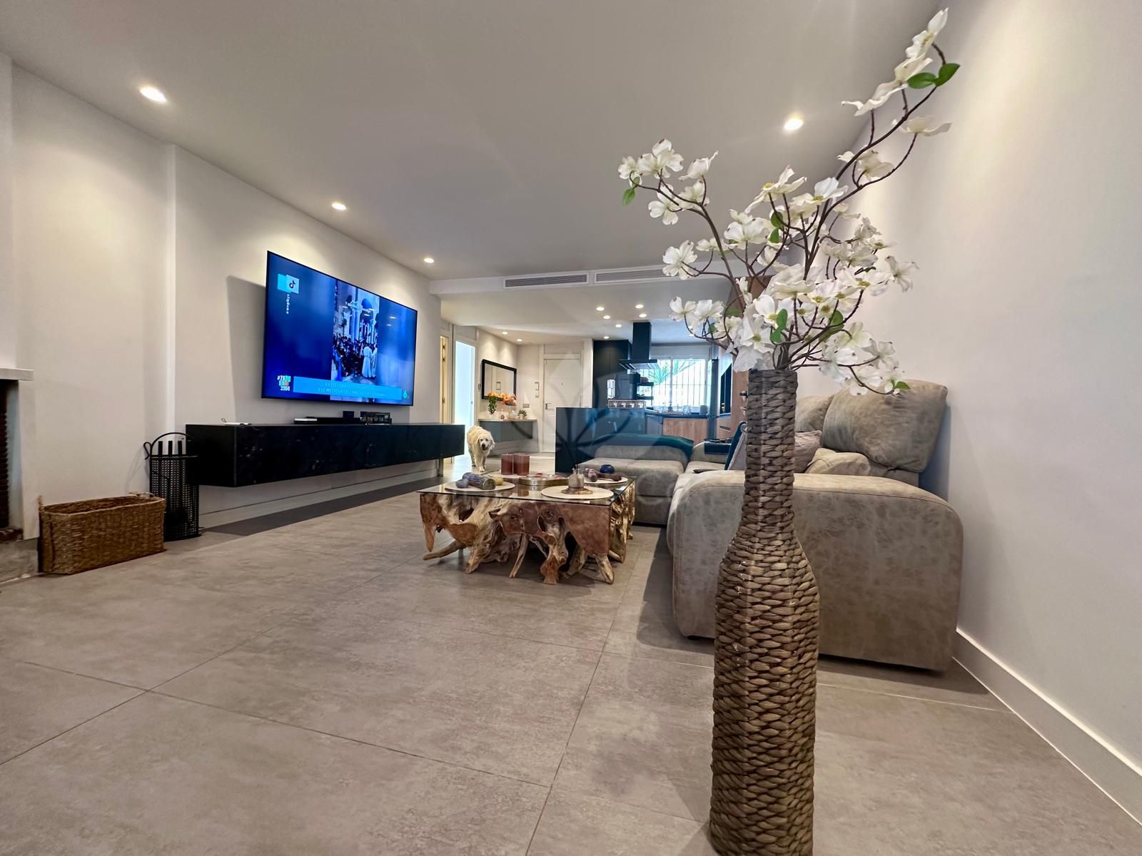 Apartamento Planta Baja en Paraiso Barronal, Estepona