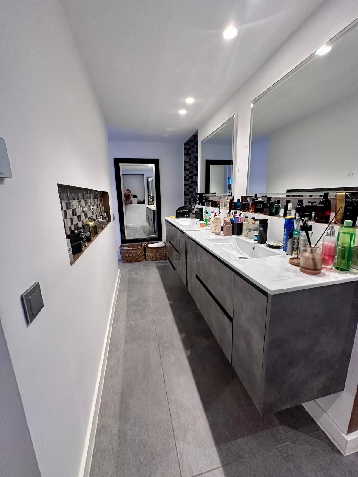 Apartamento Planta Baja en Paraiso Barronal, Estepona