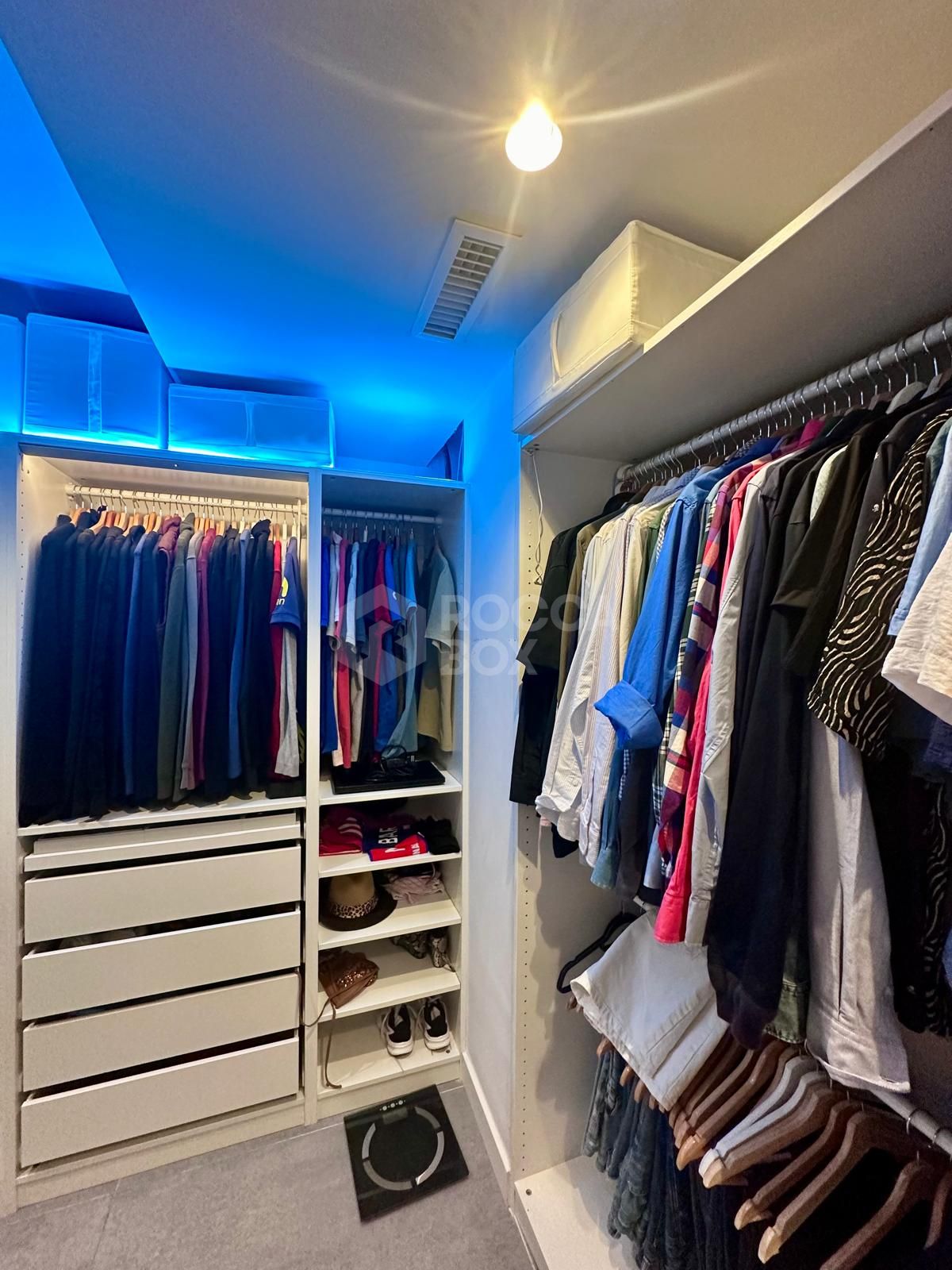 MODERN GROUND FLOOR APARTMENT - COMPLETELY RENOVATED AND WITH PRIVATE POOL.