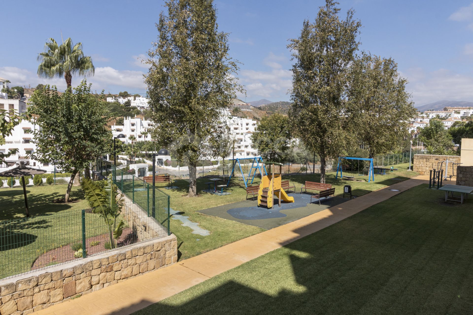 Apartment for sale in Selwo, Estepona East