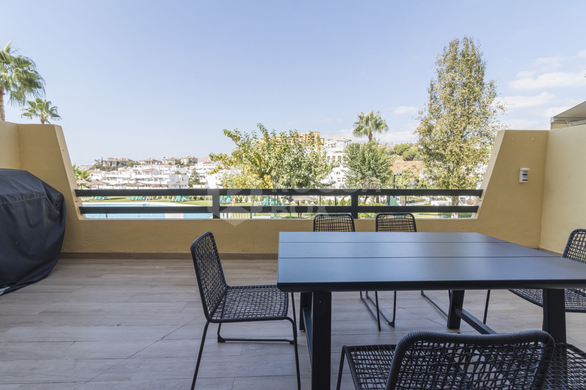 Apartment for sale in Selwo, Estepona East