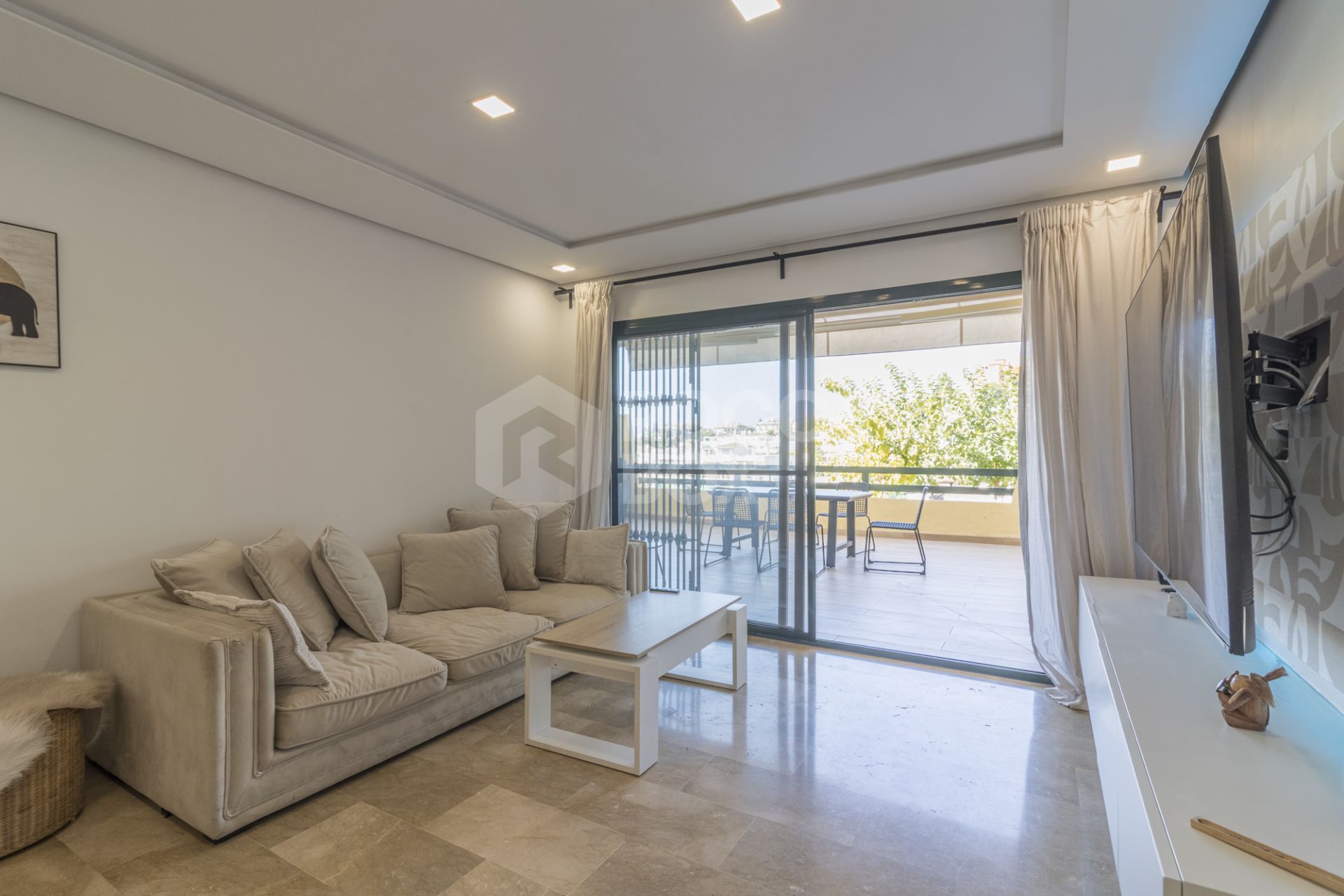 Apartment for sale in Selwo, Estepona East