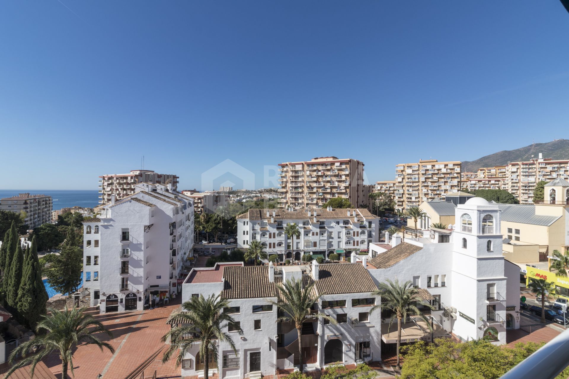 Apartment for sale in Benalmadena Costa