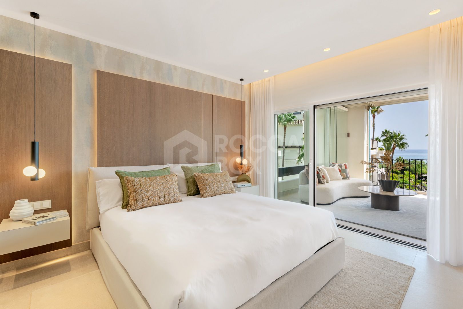 Completely renovated apartment in Bahia del Valerin.