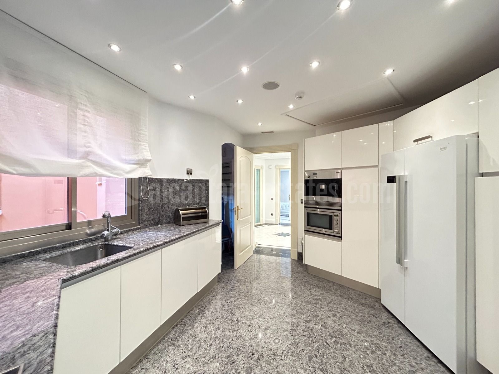 Apartment in Marbella - Puerto Banus, Marbella