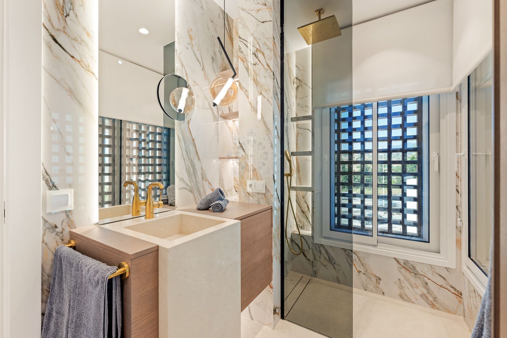 Penthouse w Bahía del Velerín, Estepona