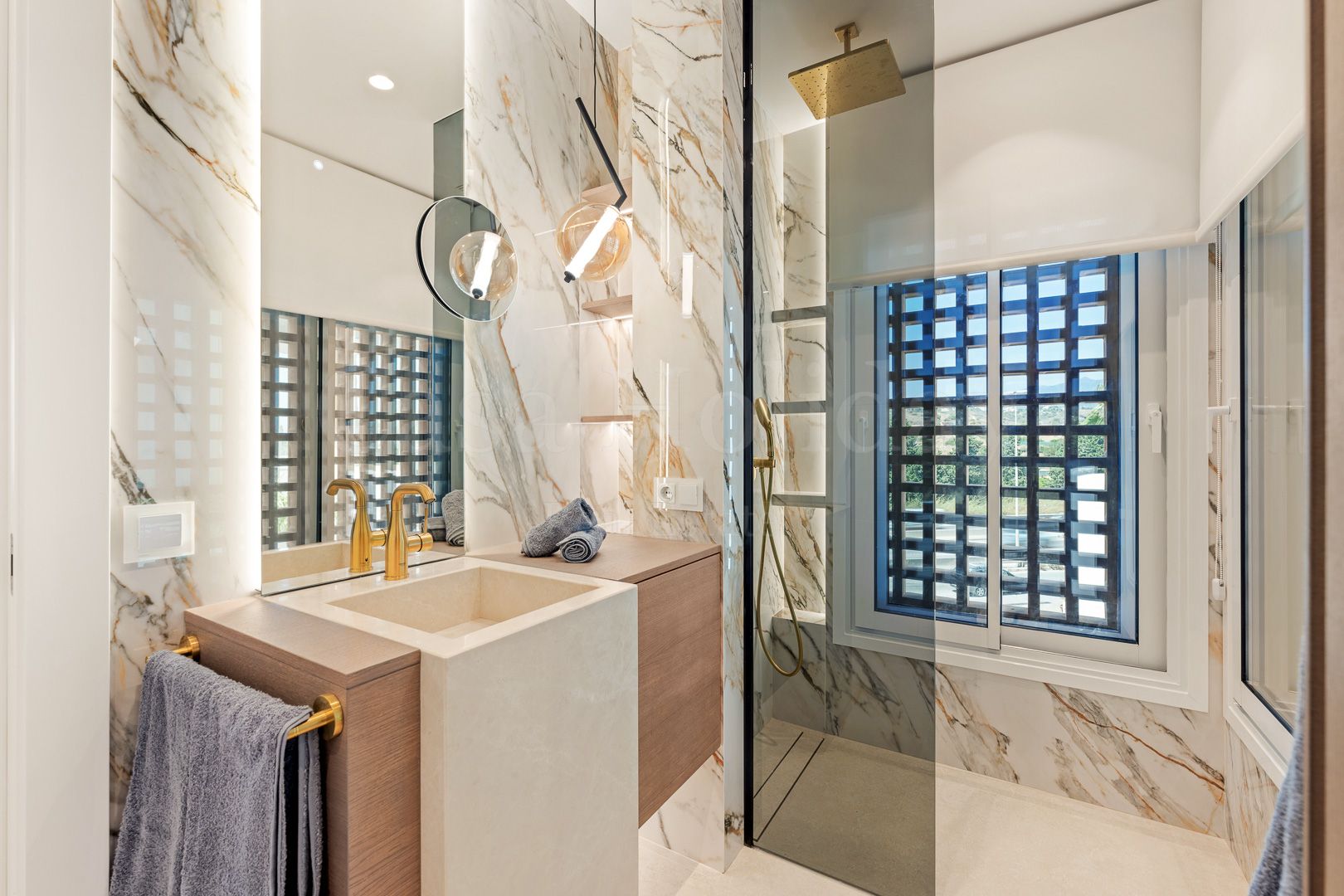 Ático en Bahía del Velerín, Estepona