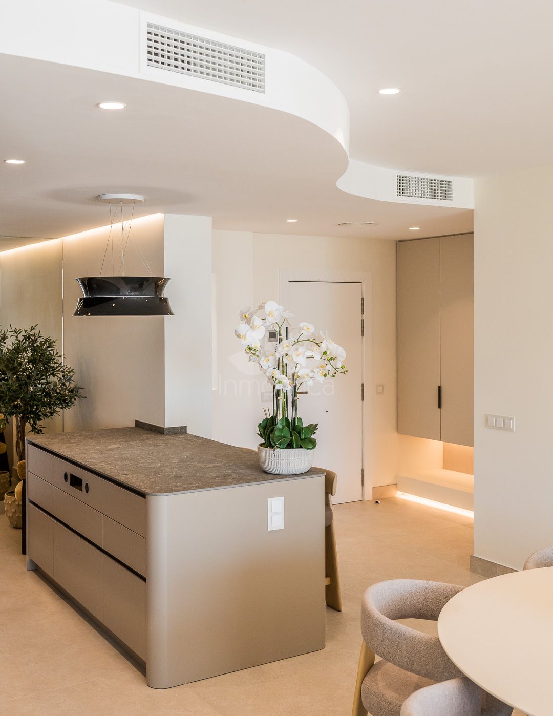 Penthouse in Bahía del Velerín, Estepona