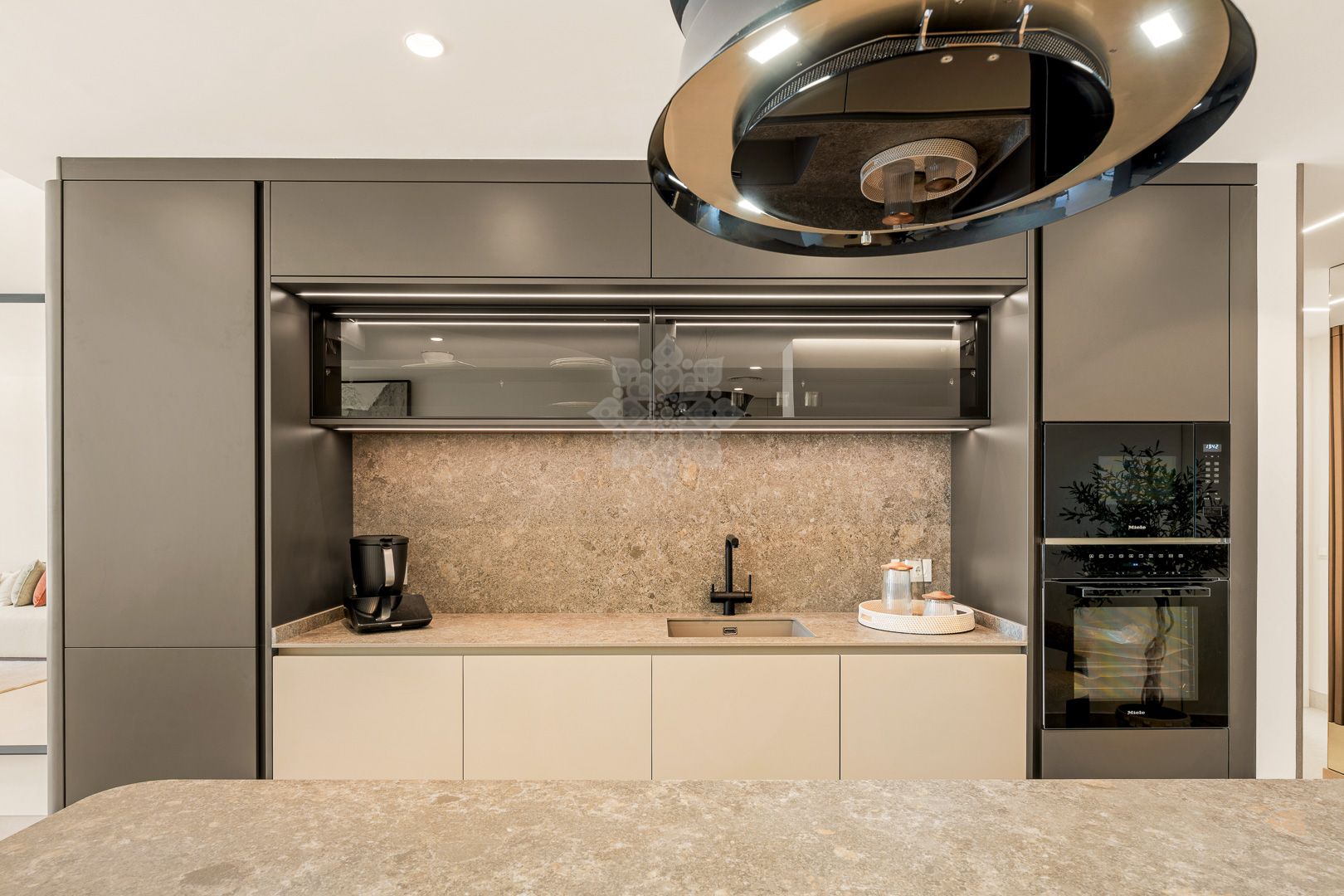 Penthouse w Bahía del Velerín, Estepona