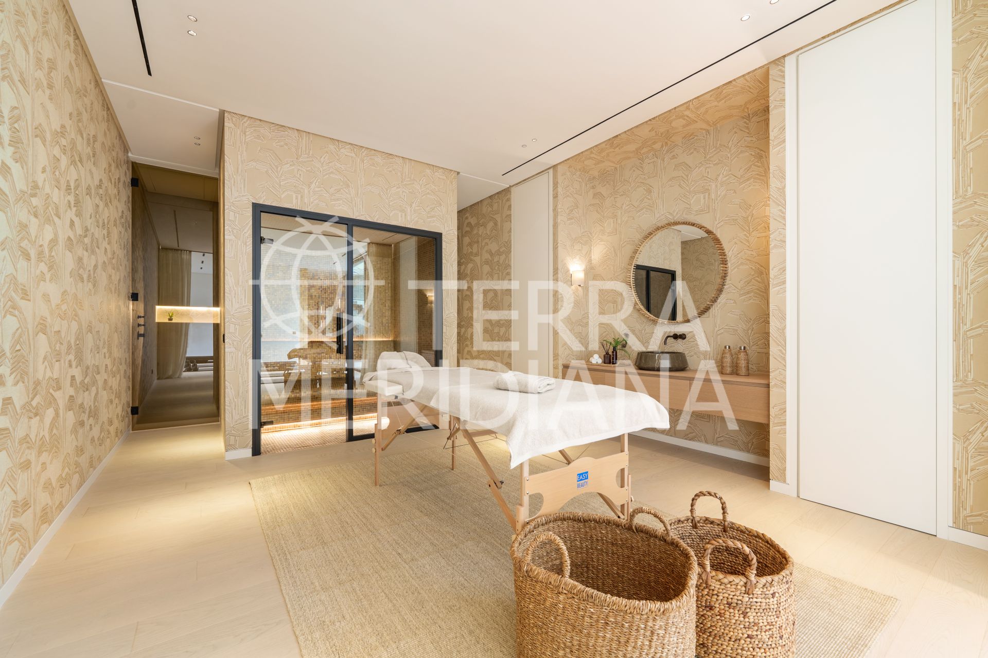 Villa in Las Lomas del Marbella Club, Marbella