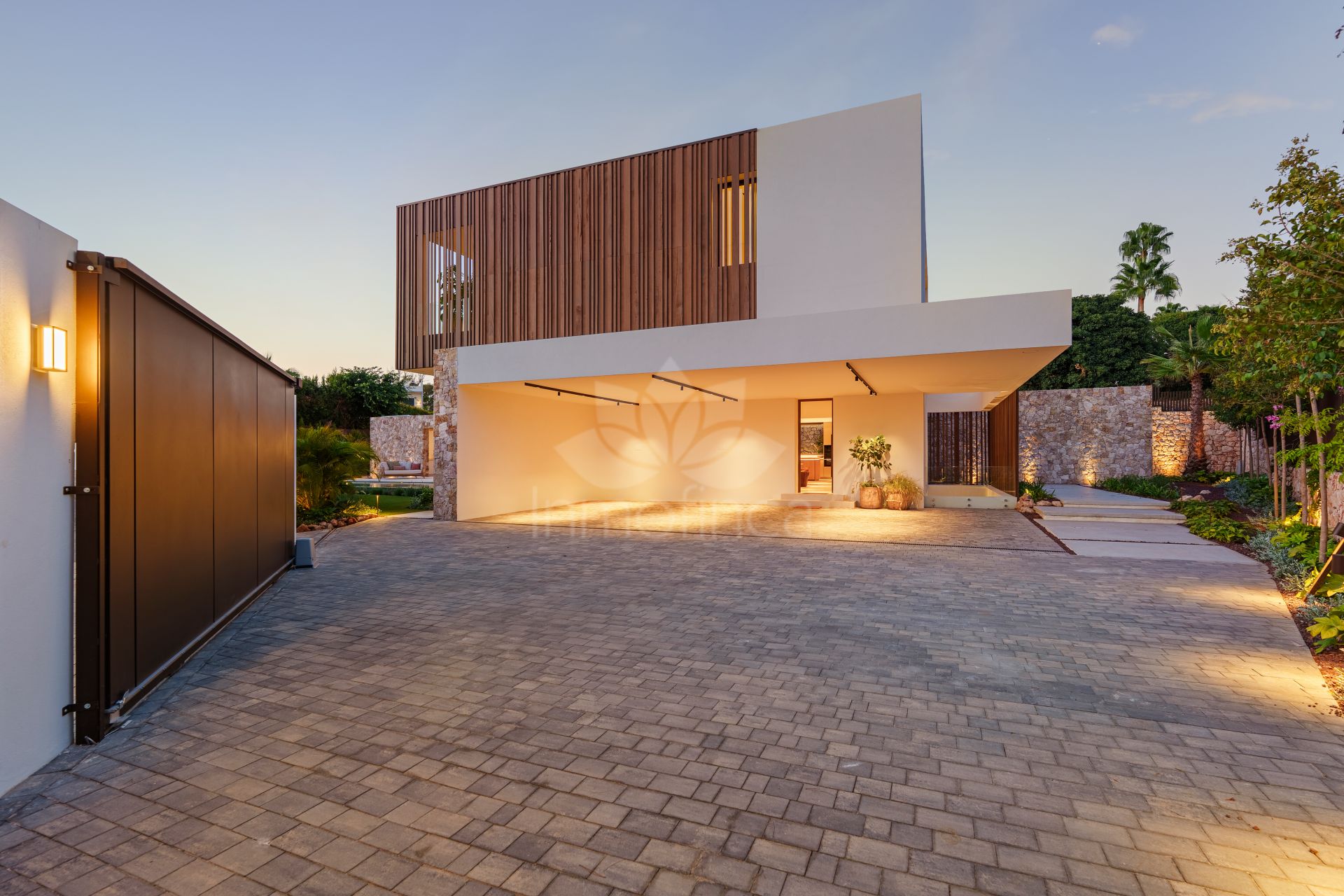 Villa in Las Lomas del Marbella Club, Marbella