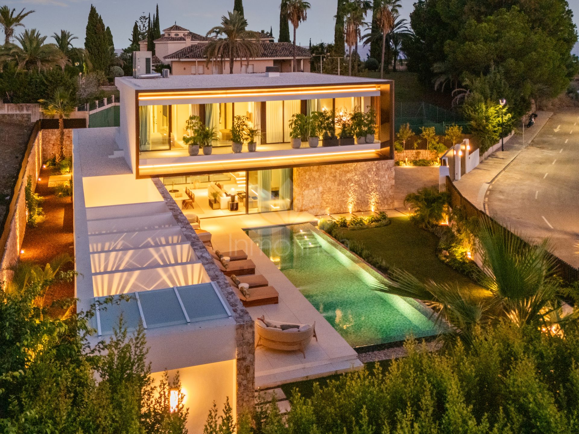 Villa in Las Lomas del Marbella Club, Marbella