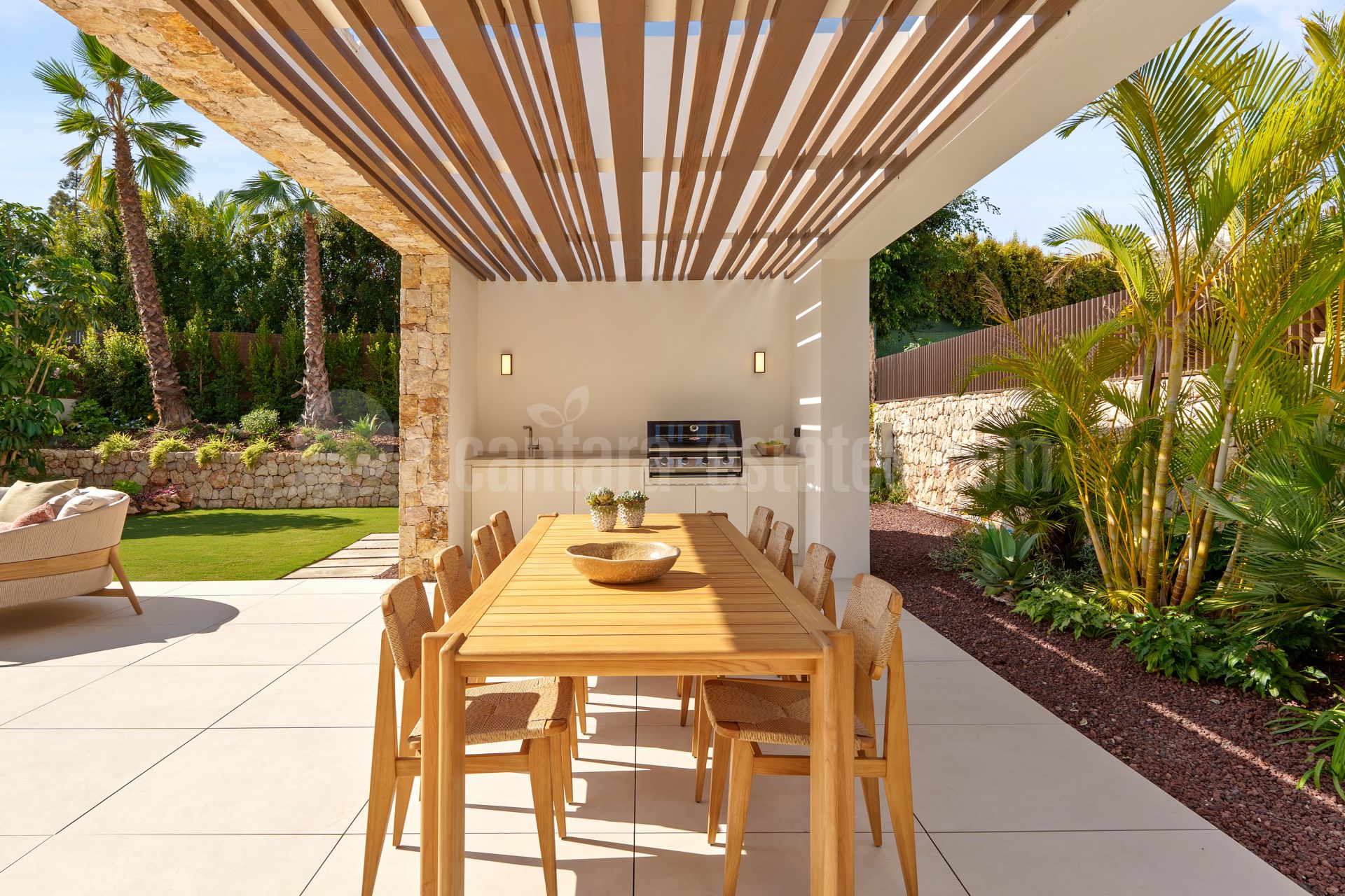 Villa in Las Lomas del Marbella Club, Marbella