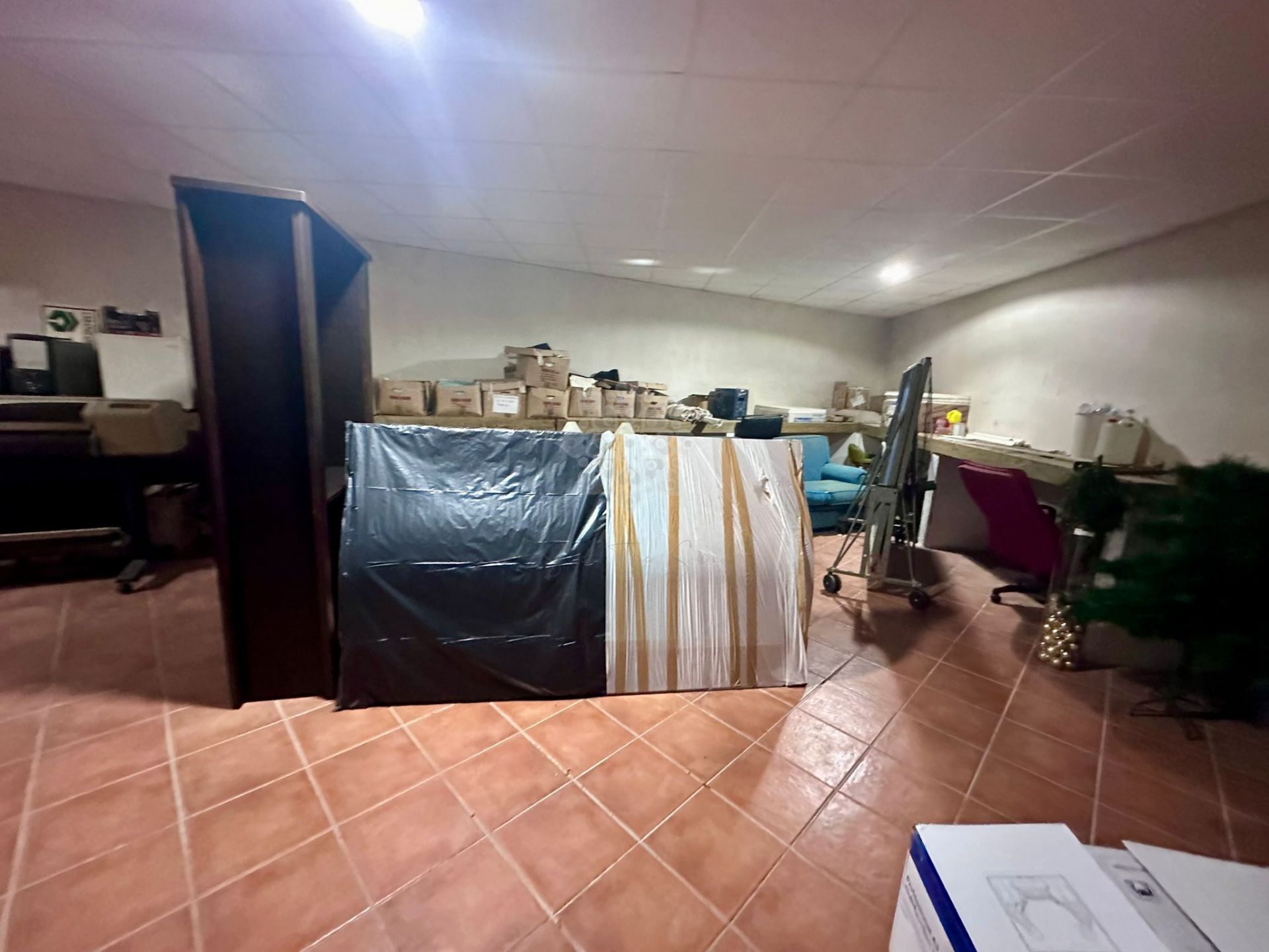 Local Comercial en Puerto de Cabopino, Marbella