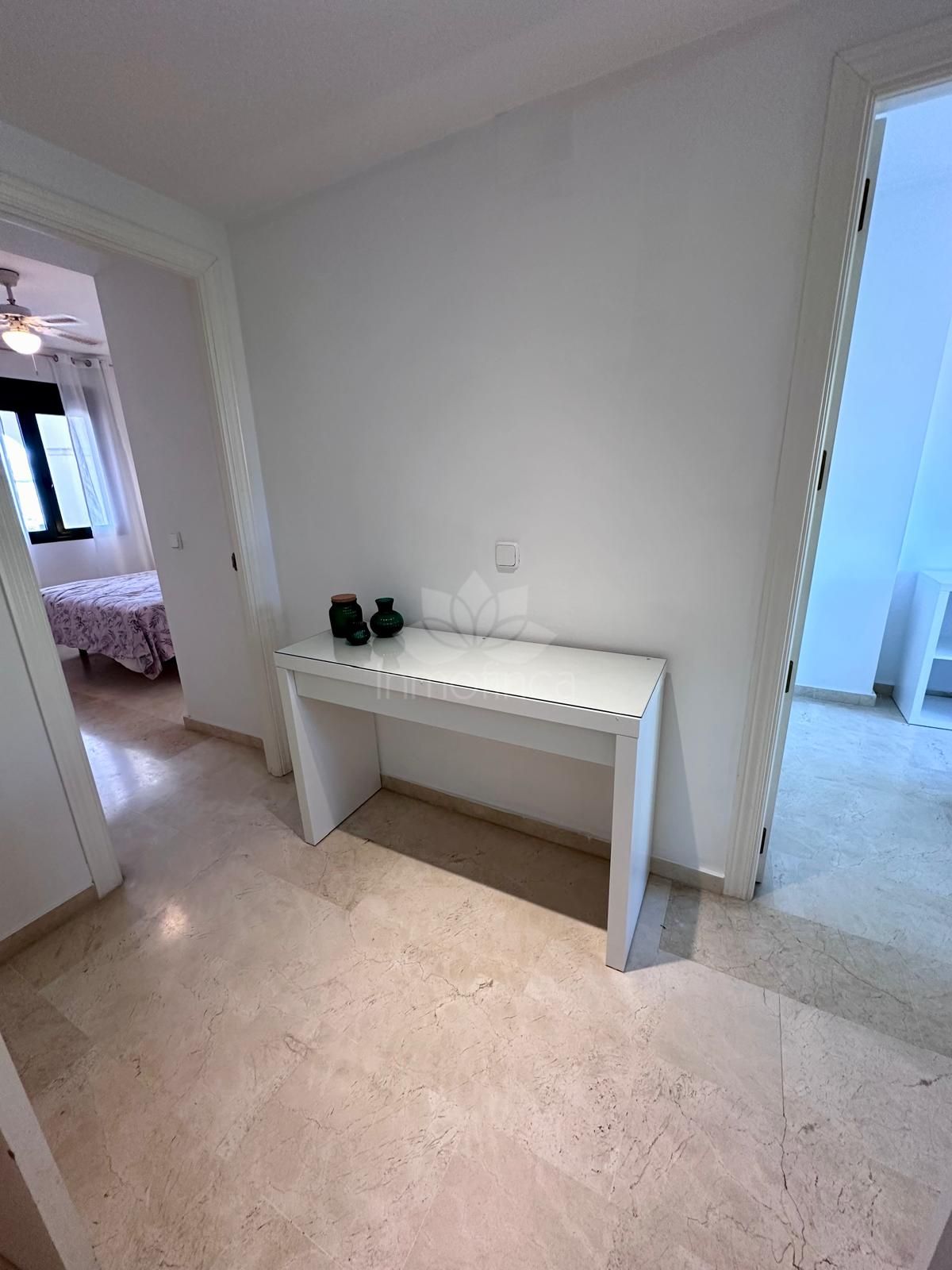 Apartamento en Nueva Alcantara, San Pedro de Alcantara