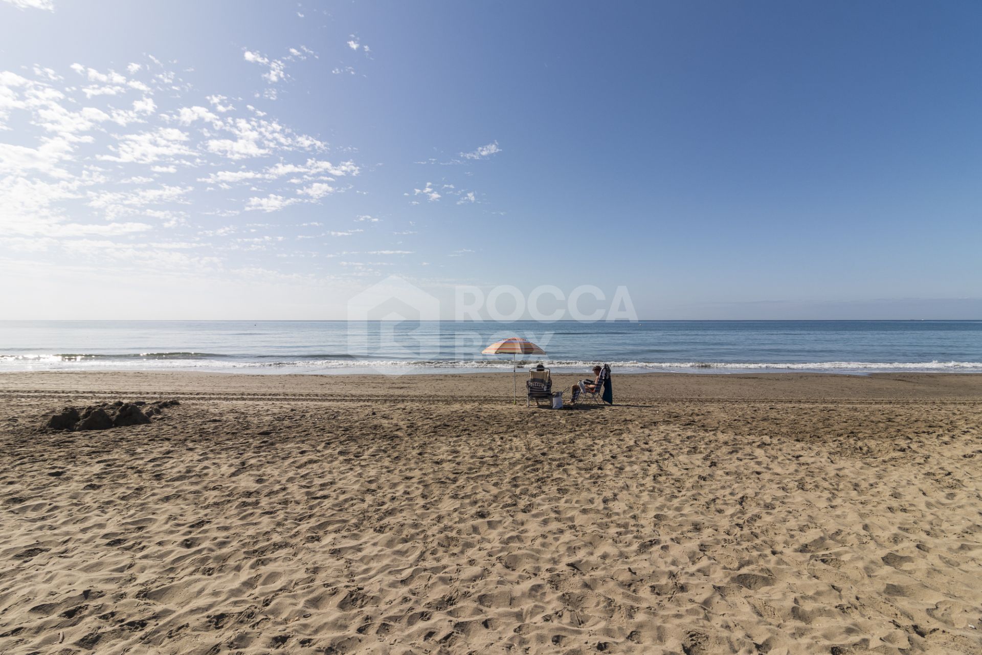 Exclusive Villa for Sale in East Marbella – Urbanization Costa Bella, Second Line to the Beach