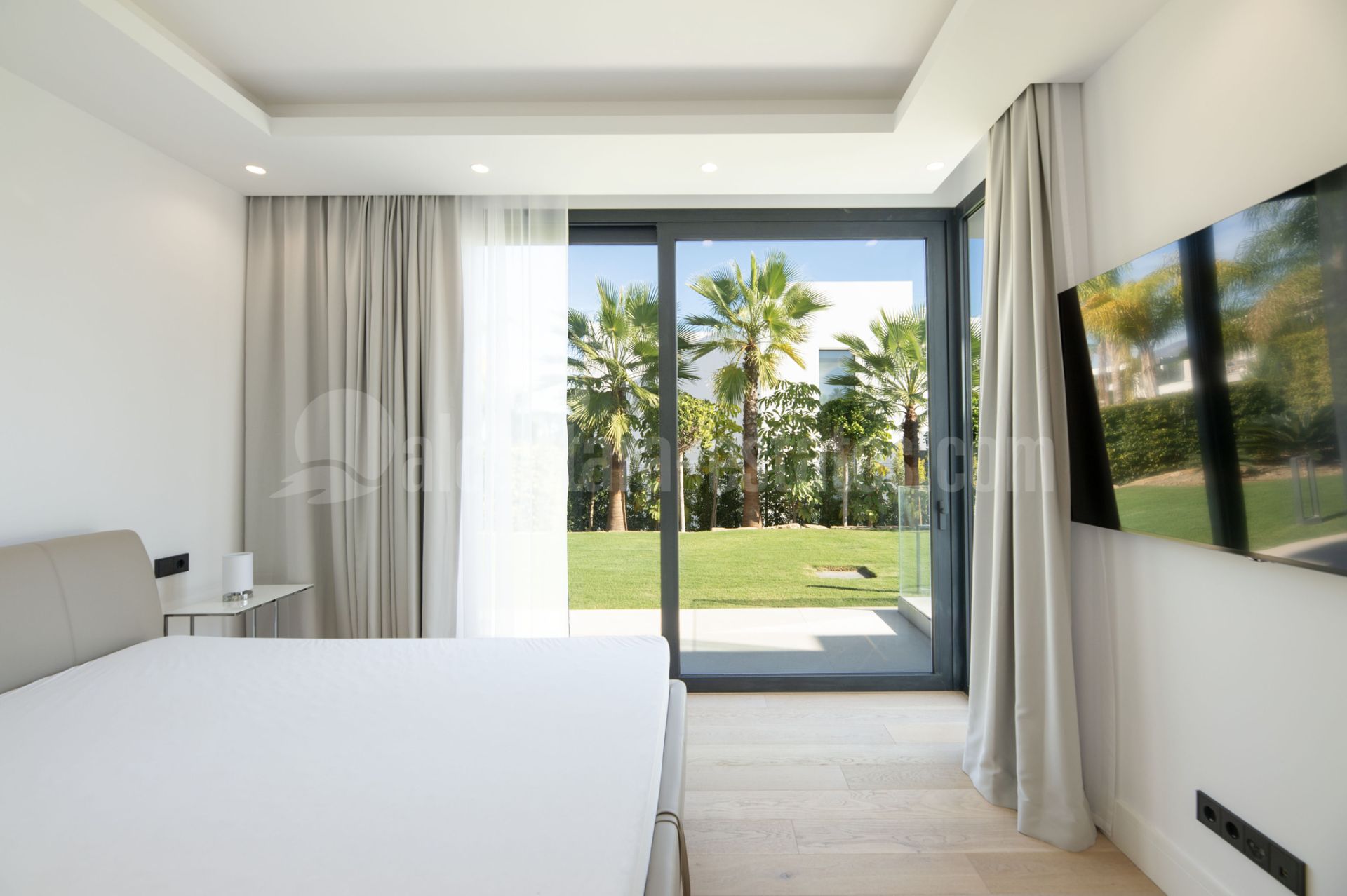 Villa en Los Flamingos, Benahavis