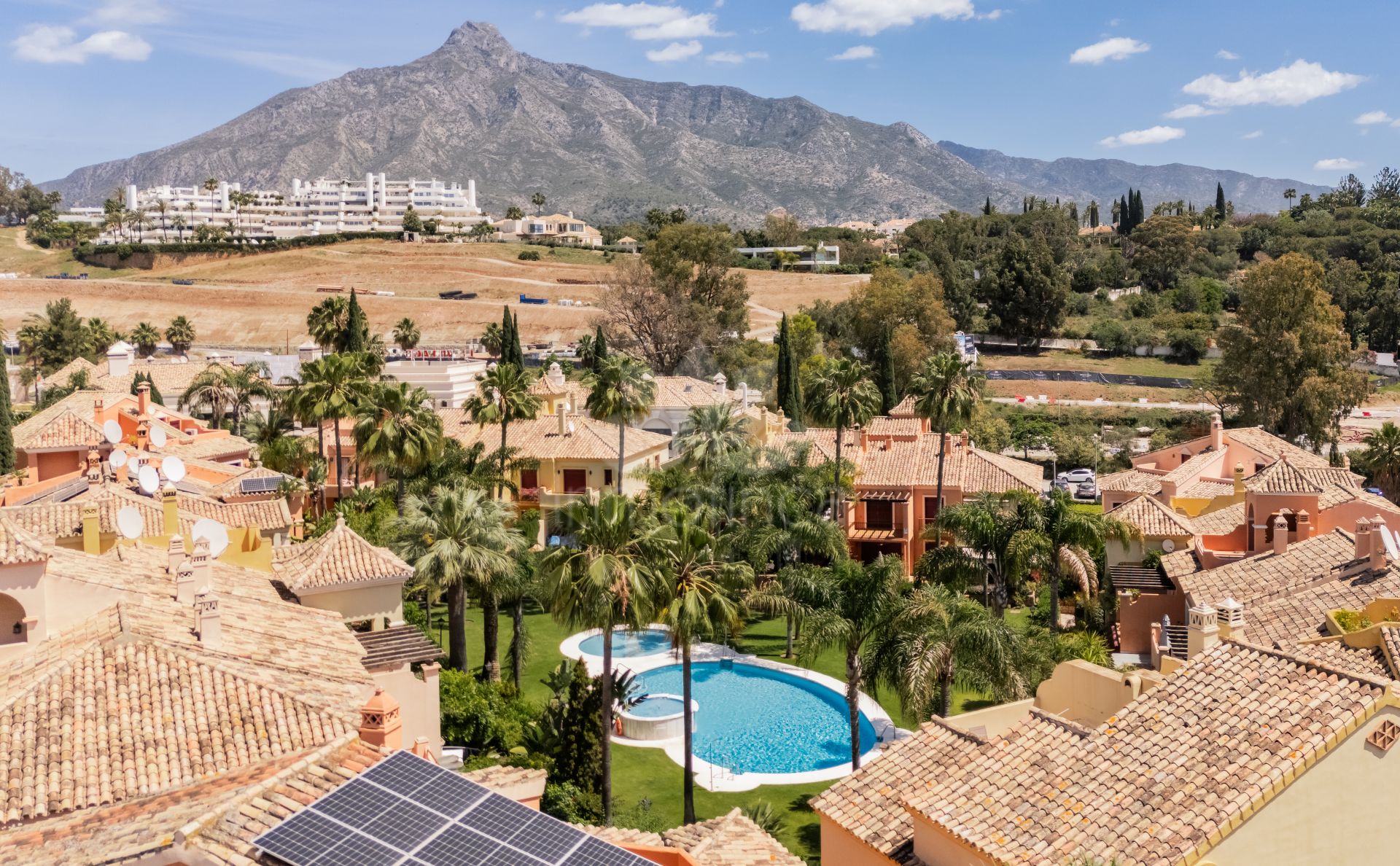 Town House in Jardines de las Lomas, Marbella