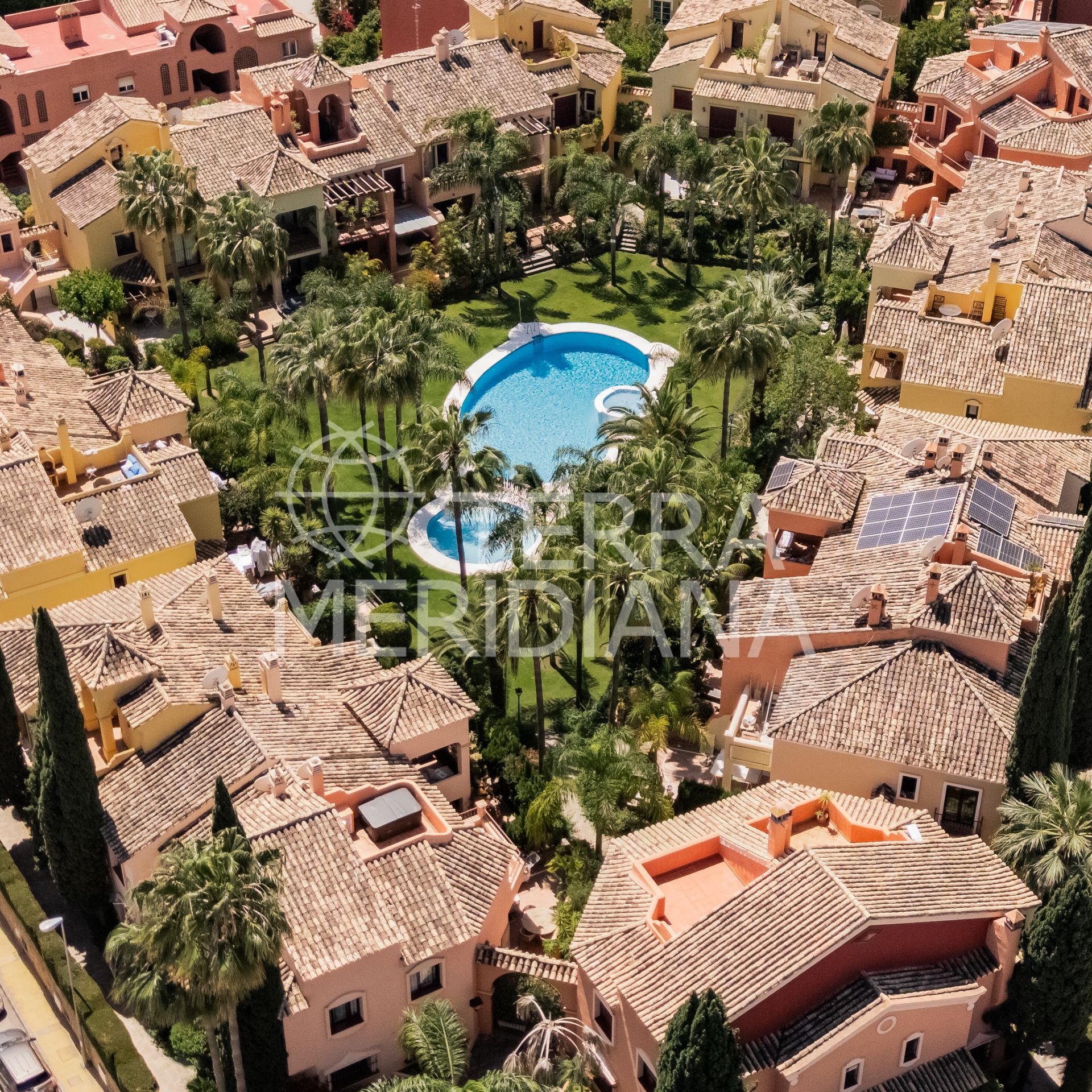 Town House in Jardines de las Lomas, Marbella