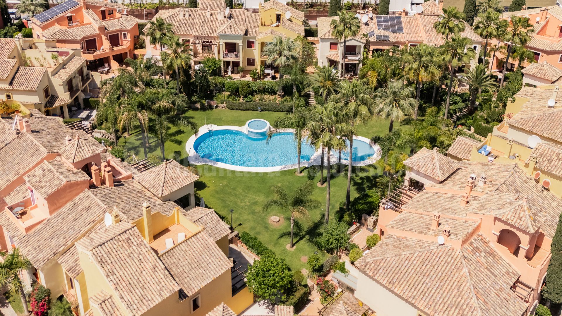Town House in Jardines de las Lomas, Marbella