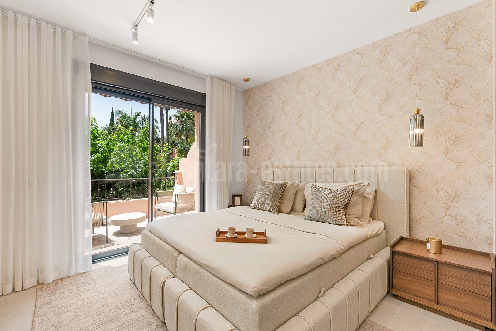 Town House in Jardines de las Lomas, Marbella