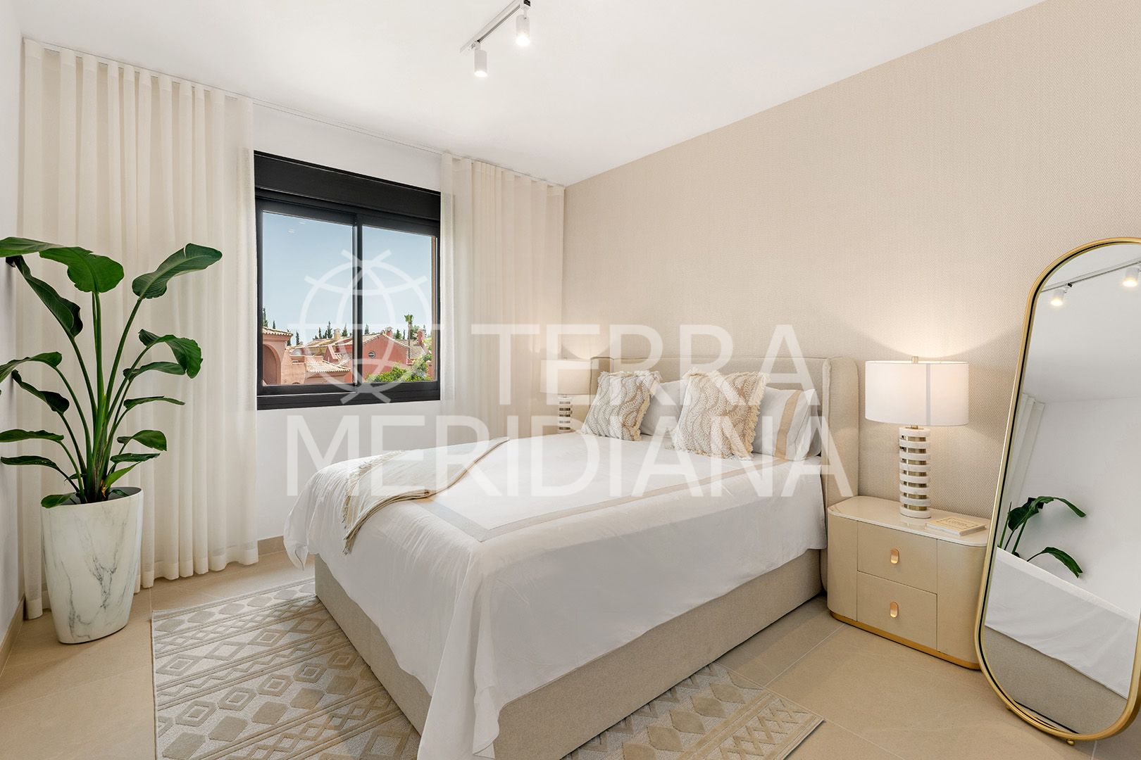 Town House in Jardines de las Lomas, Marbella