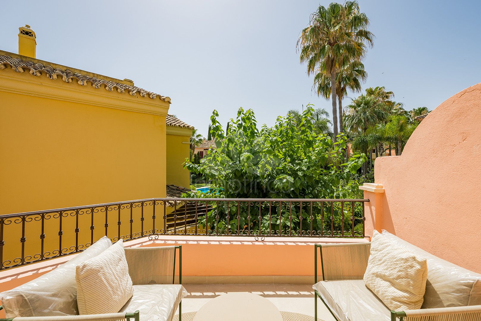 Town House in Jardines de las Lomas, Marbella