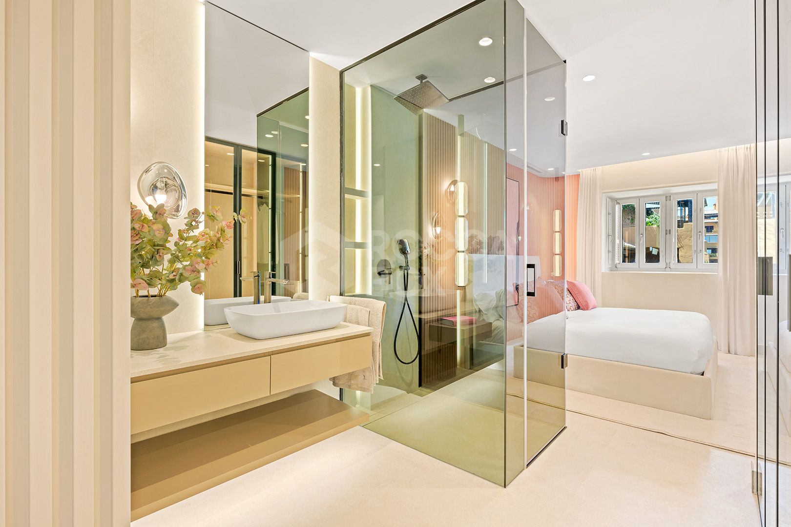 Apartment for sale in Los Granados del Mar, Estepona East