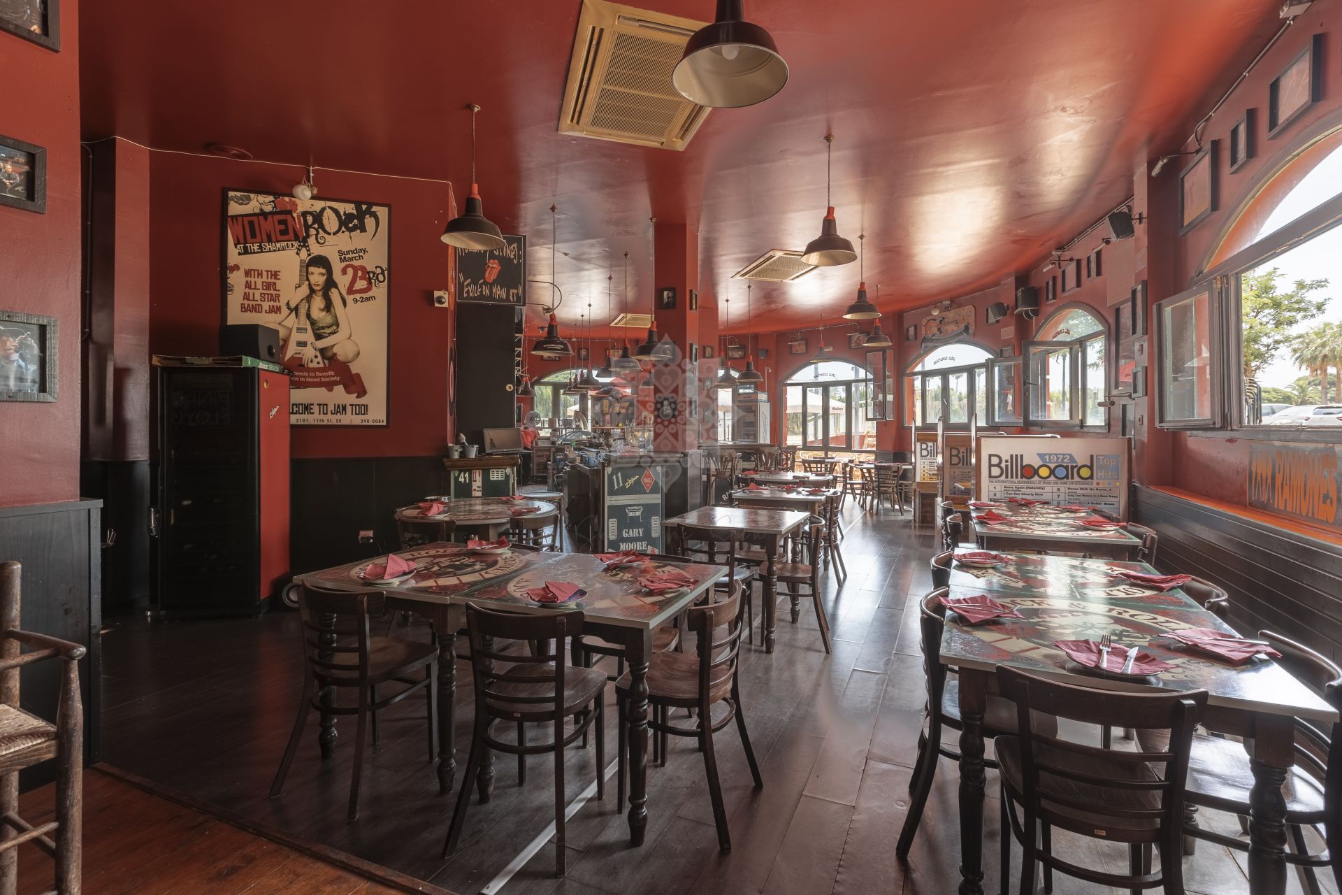 Restaurant in Novo Sancti Petri, Chiclana de la Frontera