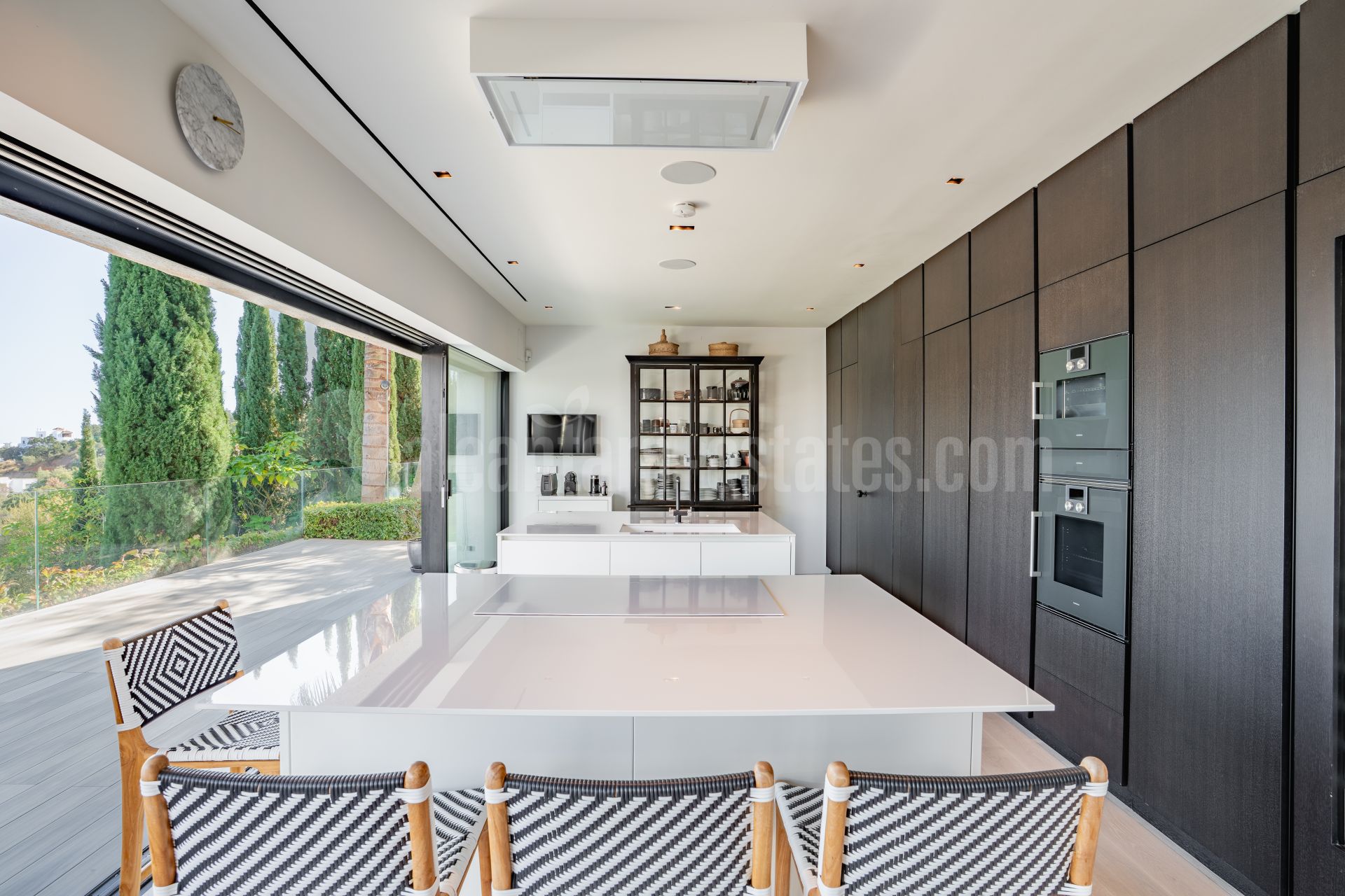 Villa en La Mairena, Marbella